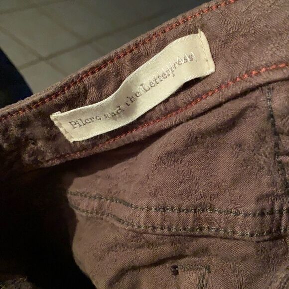 Pilcro and the Letterpress Serif Skinny Jeans, Size 26 - Picture 3 of 9